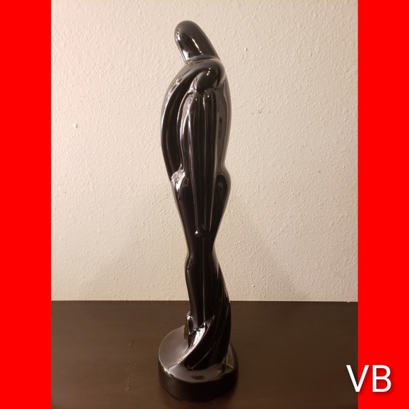 Lovers Embrace Ceramic Statue.